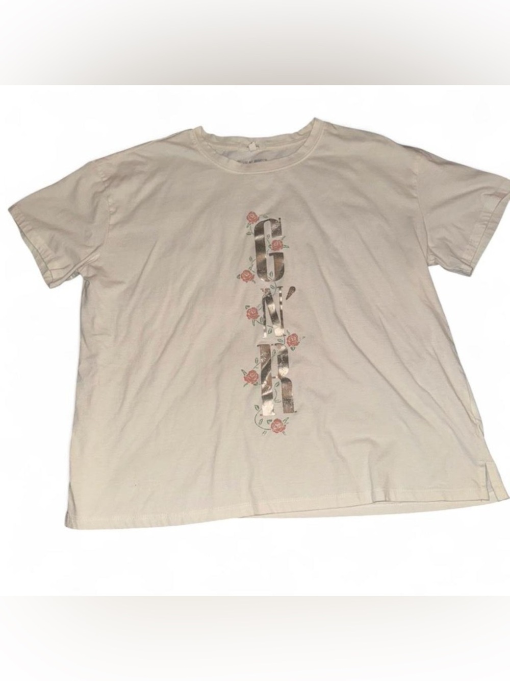 Maurices Cream Short Sleeve Tee with Pink Rose Details and Metallic Print
